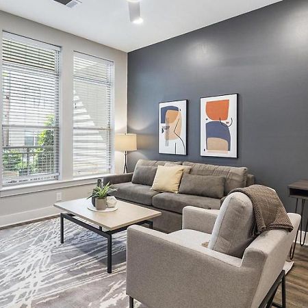 Landing Modern Apartment With Amazing Amenities Franklin Exterior photo